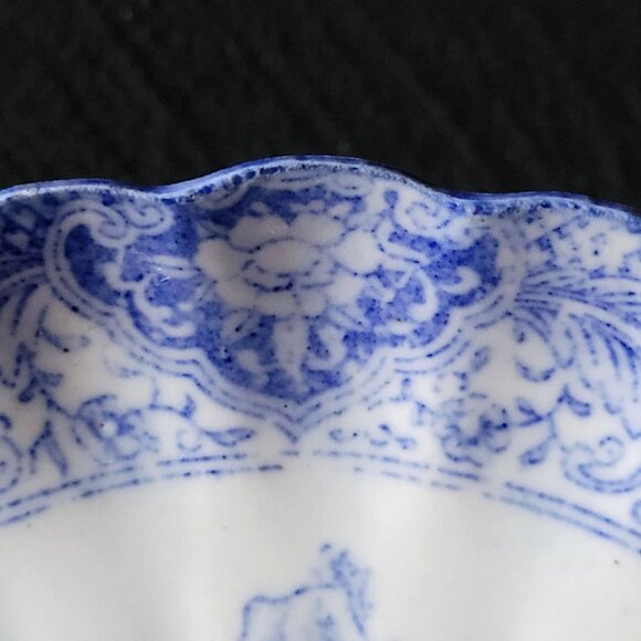 Antique Blue and White Chinese Porcelain Bowl With Mountain and Pagoda Design - Picture 3 of 7